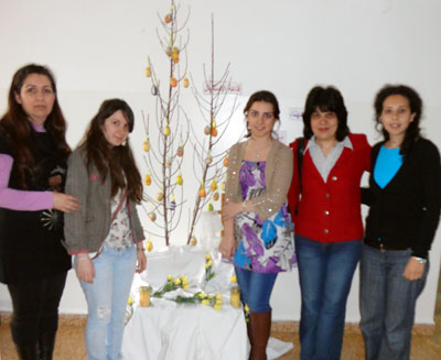 The group visited the Armenian patients of the hospital to celebrate Easter.